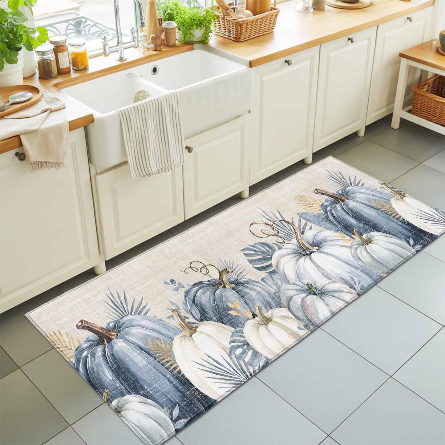 Pumpkin Leaf Linen Table Runner